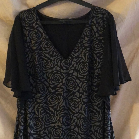 🌼NWT Floral Print Dress - Picture 2 of 5
